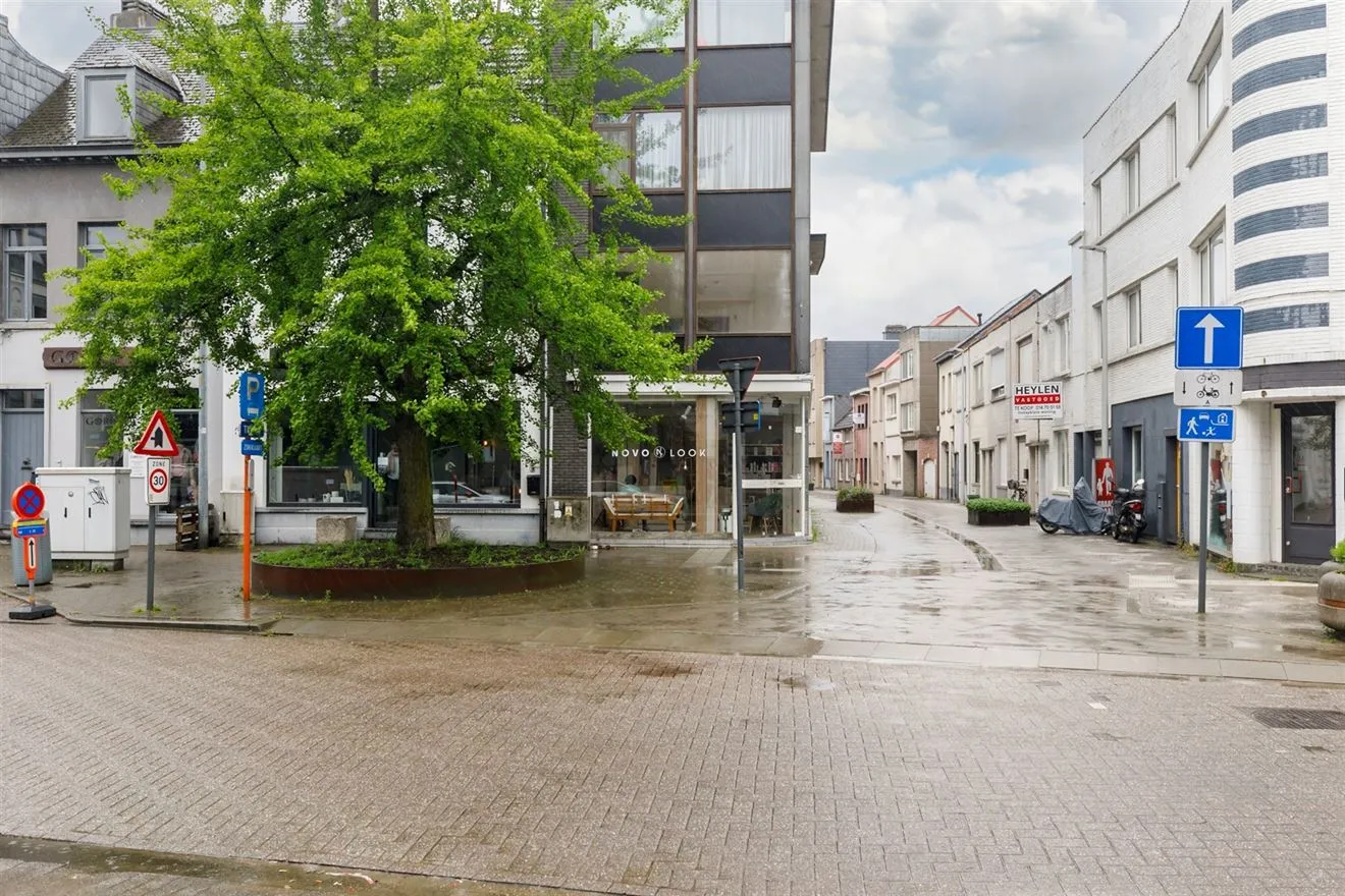 Commercial For Sale - 2200 HERENTALS BE Image 2